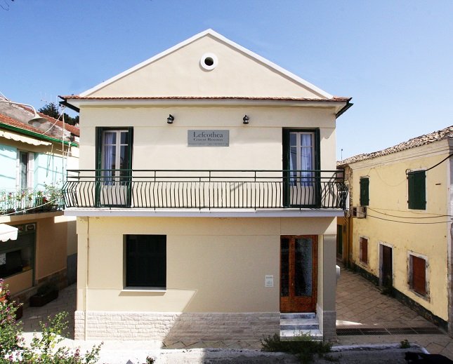 lefcothea-1-guest-room-paxos-05