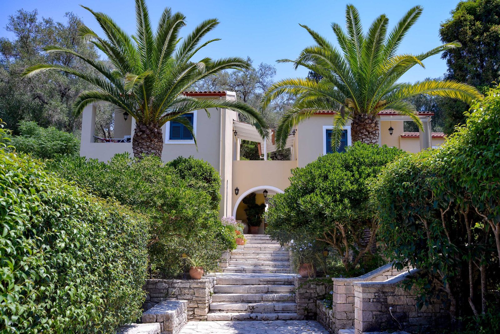 andrikos-studios-paxos-garden-16