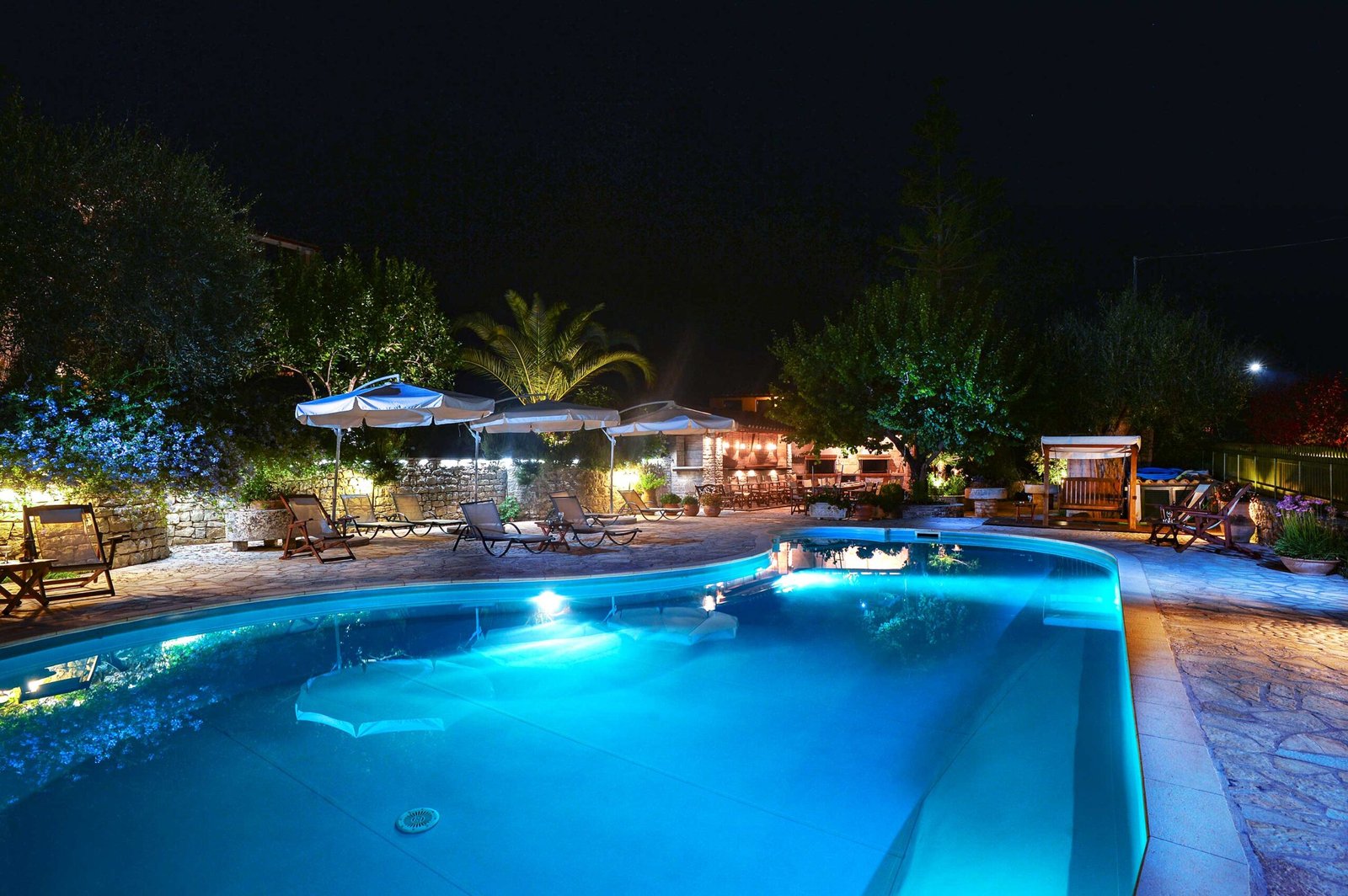 andrikos-studios-paxos-pool-11